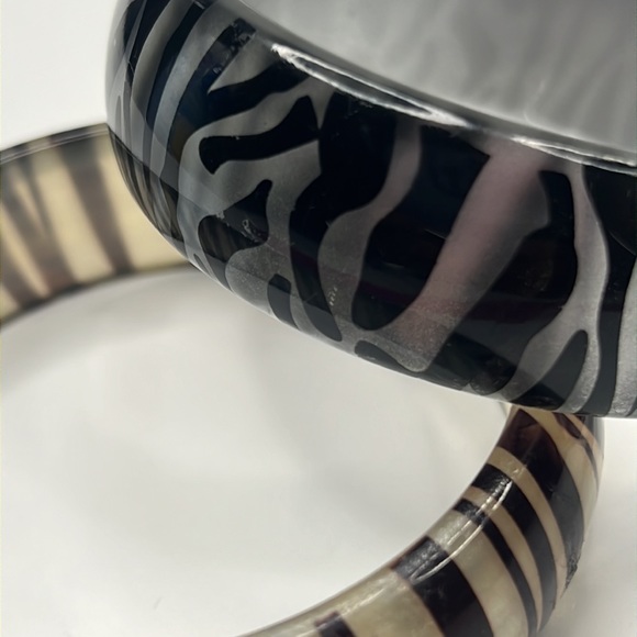 Two Animal Print Bangles | Gray & Silver | Brown & Cream - Picture 11 of 14